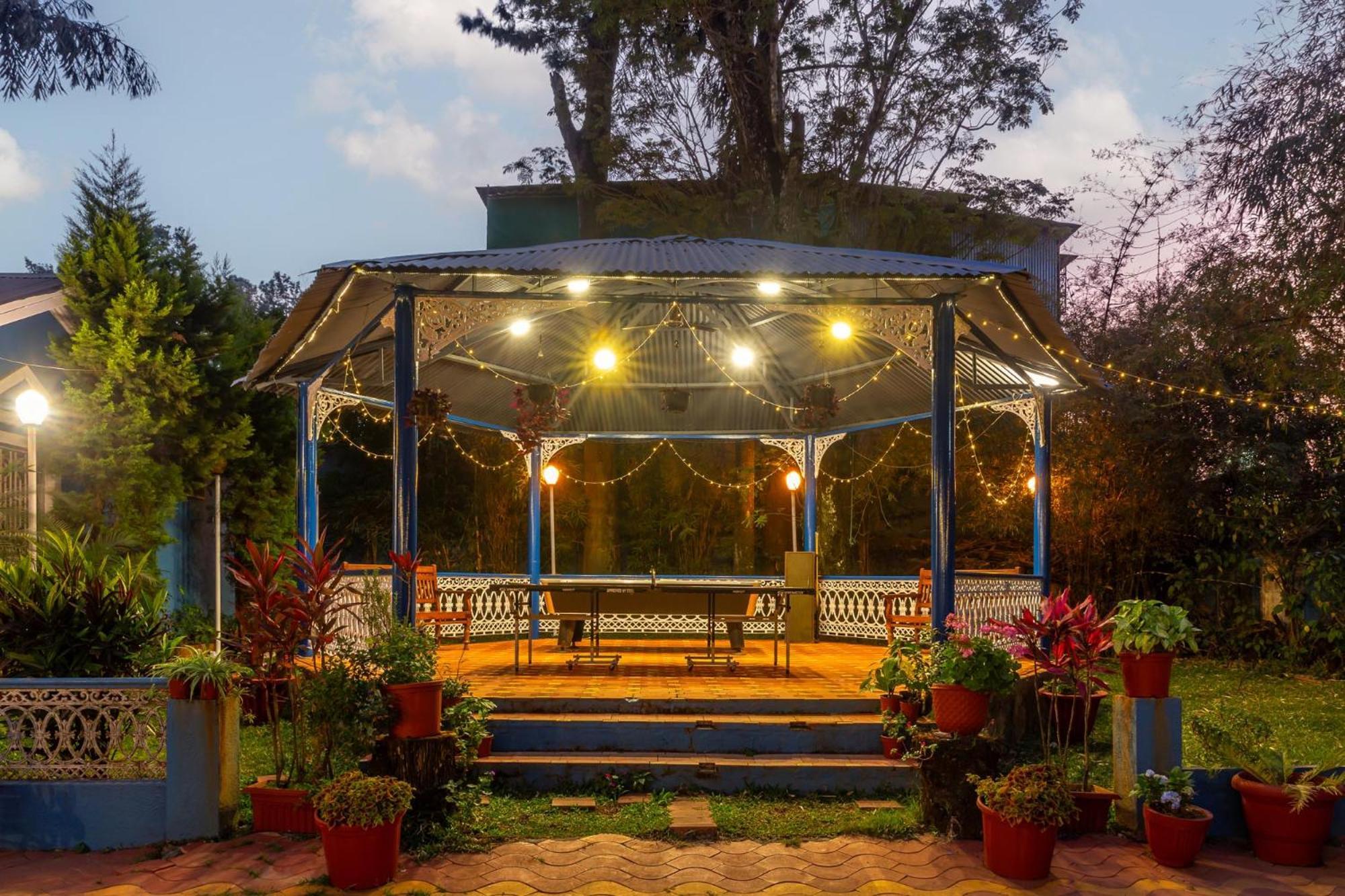 Il Palazzo Villas Panchgani Exteriör bild