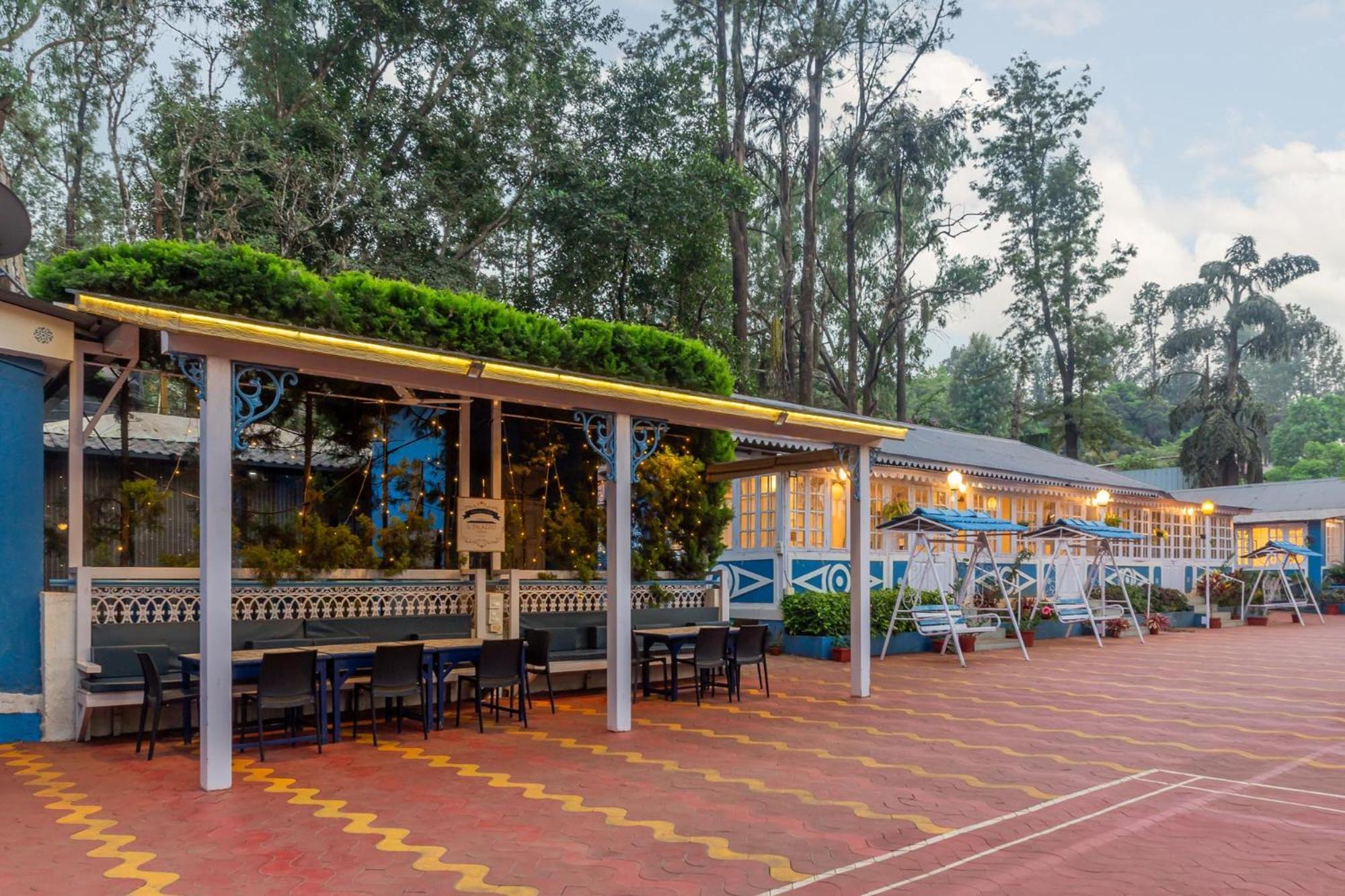 Il Palazzo Villas Panchgani Exteriör bild